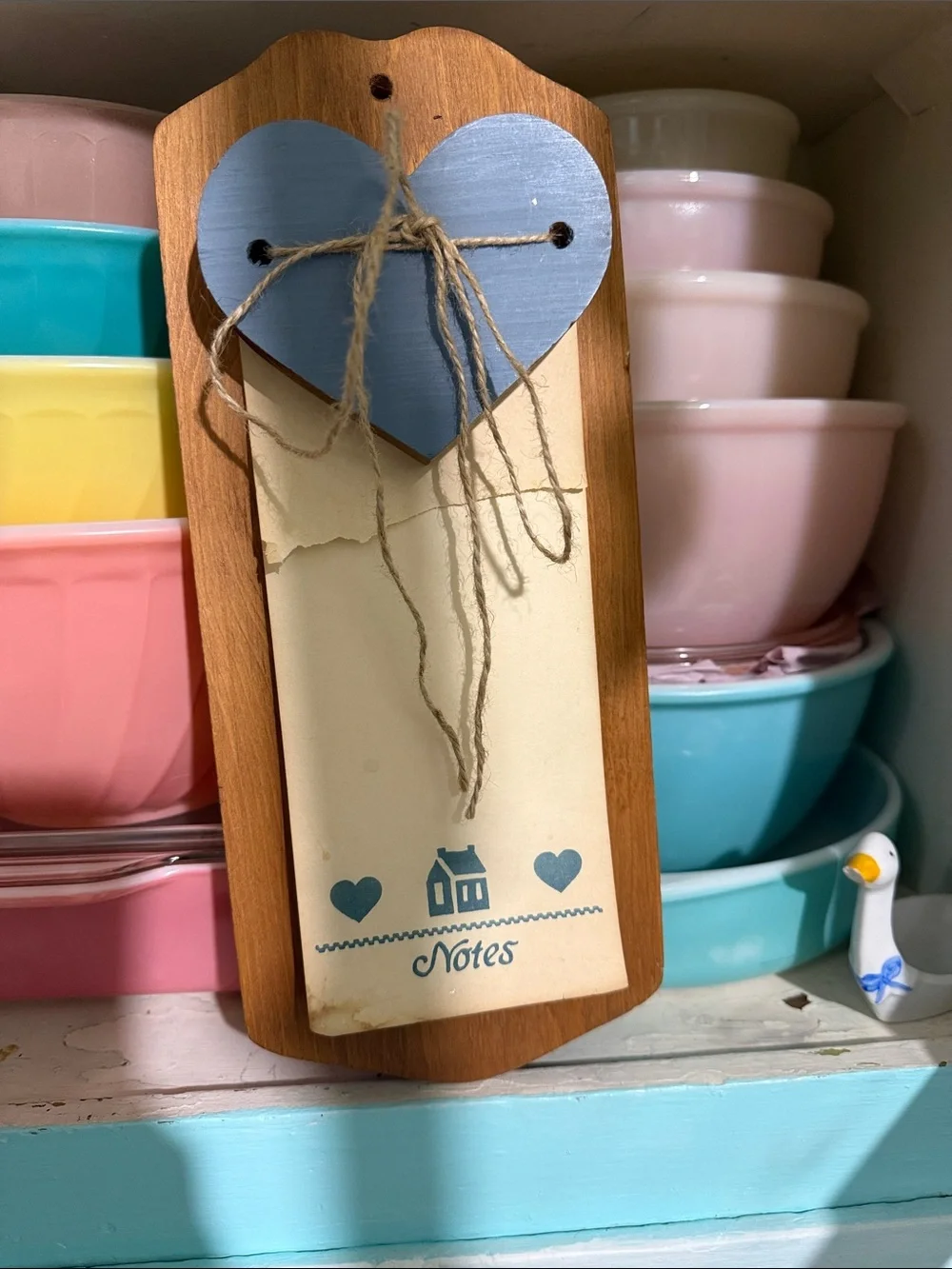 vintage rustic country-style wooden notepad holder grocery list
